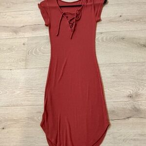 Elegant Red Lace-Up Dress